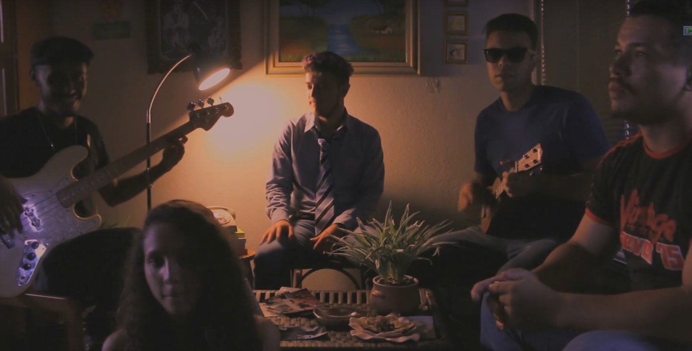 BR 4:13 / 4:44 The Blue Disco Band - Happiness Wave